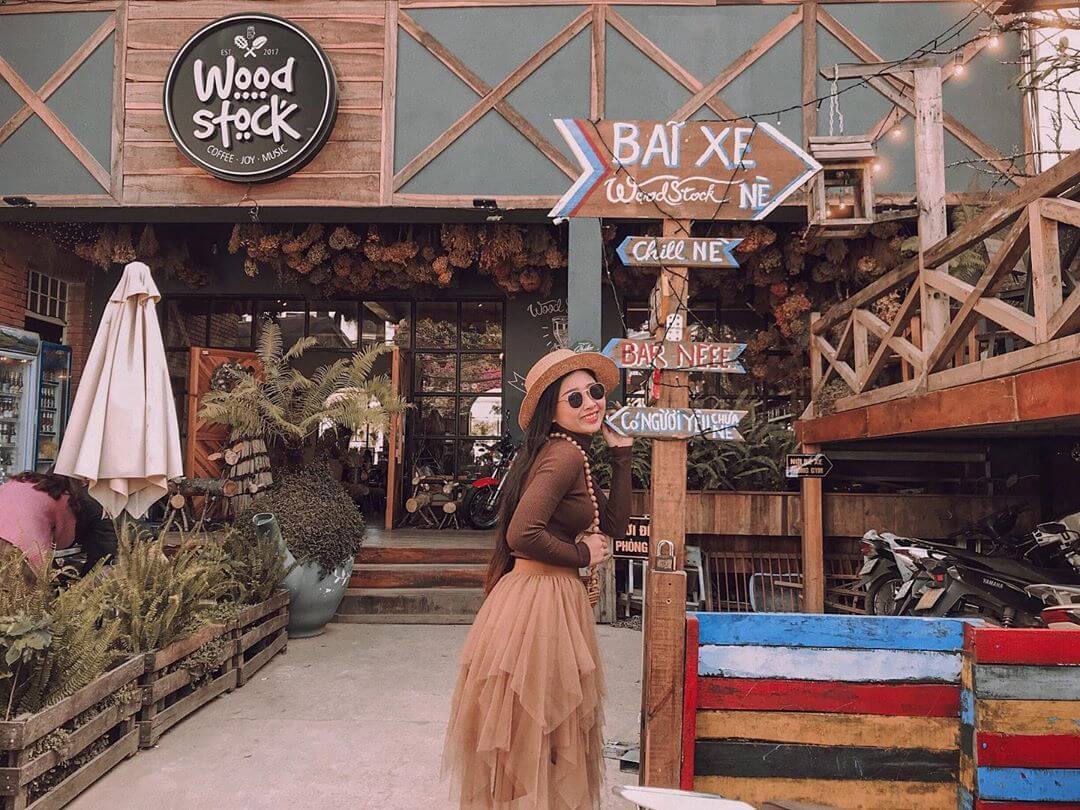Woodstock Cafe Bùi Thị Xuân 1